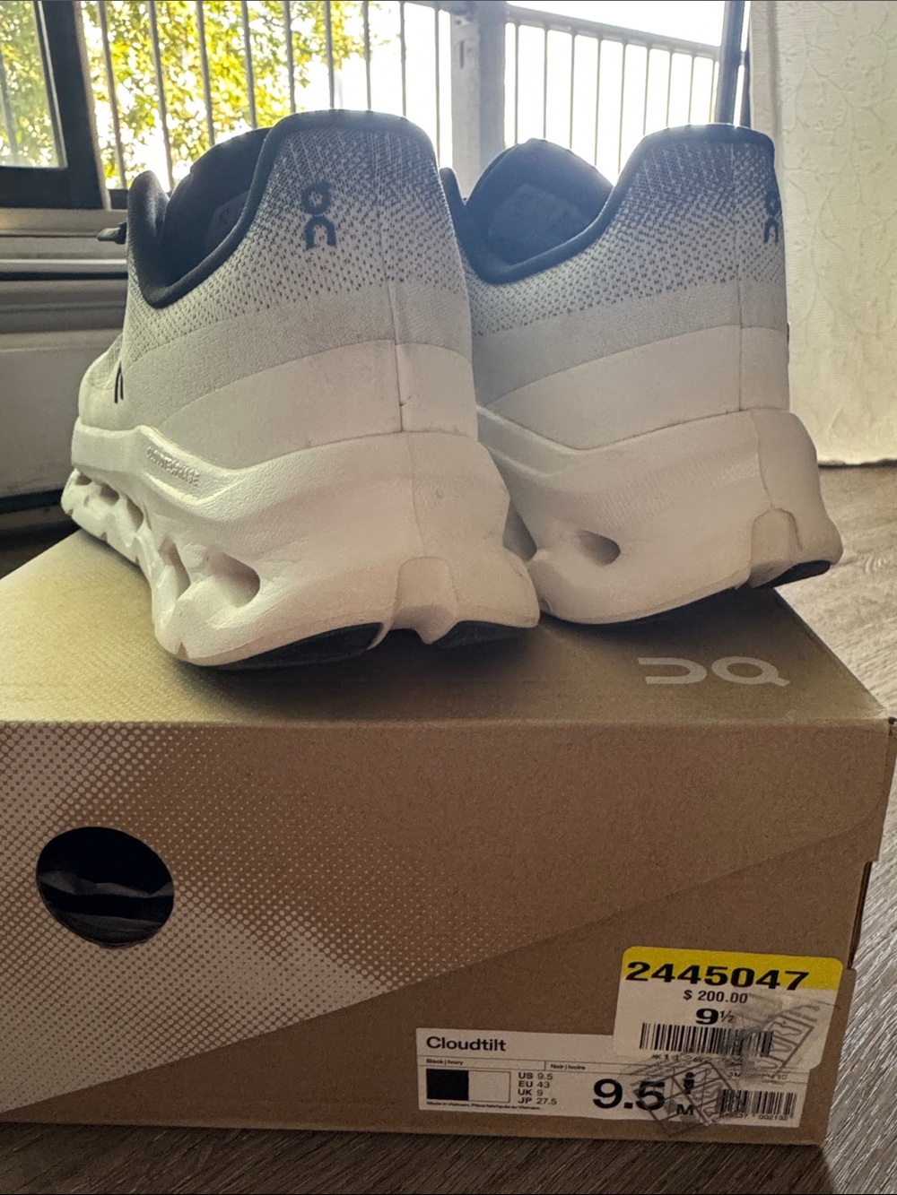 On Running Cloud Tilt Men's Athletic Shoes - White and Gray - Picture 2 of 5